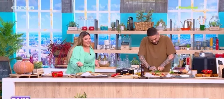 Δανάη Μπάρκα ατάκα 