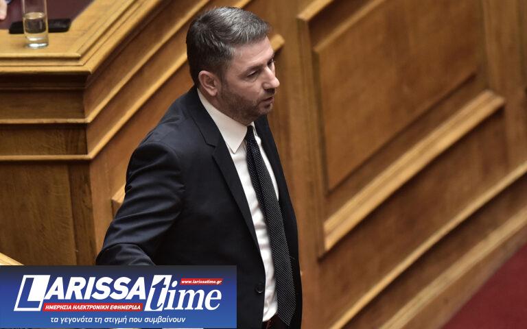 «Πινγκ πονγκ» ΠΑΣΟΚ – κυβέρνησης με αφορμή τα μη κρατικά ΑΕΙ