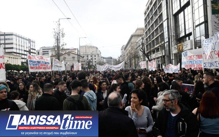 Απεργία: Σε εξέλιξη οι κινητοποιήσεις – Πώς κινούνται τα ΜΜΜ
