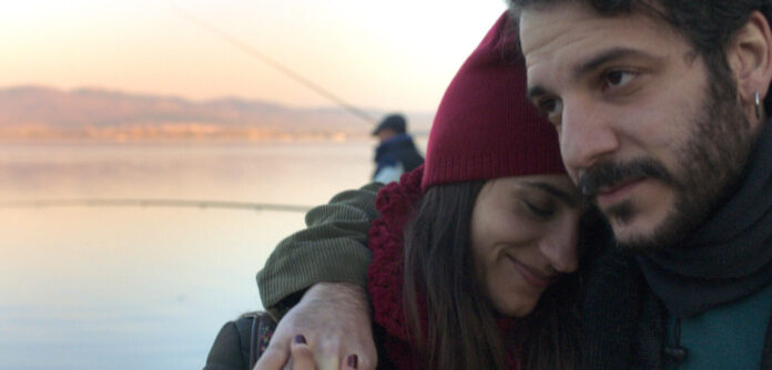 Πίσω-από-τις-θυμωνιές-1-e1709201245372.jpg
