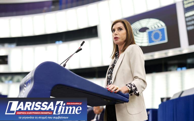 Απόδημοι Ελληνες: Το e-mail που άναψε φωτιές