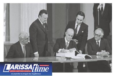 Ομιλία της Λένας Διβάνη για τους σκοπούς της Πόρτας Ανοιχτής στον Φιλολογικό Σύλλογο «ΠΑΡΝΑΣΣΟΣ»