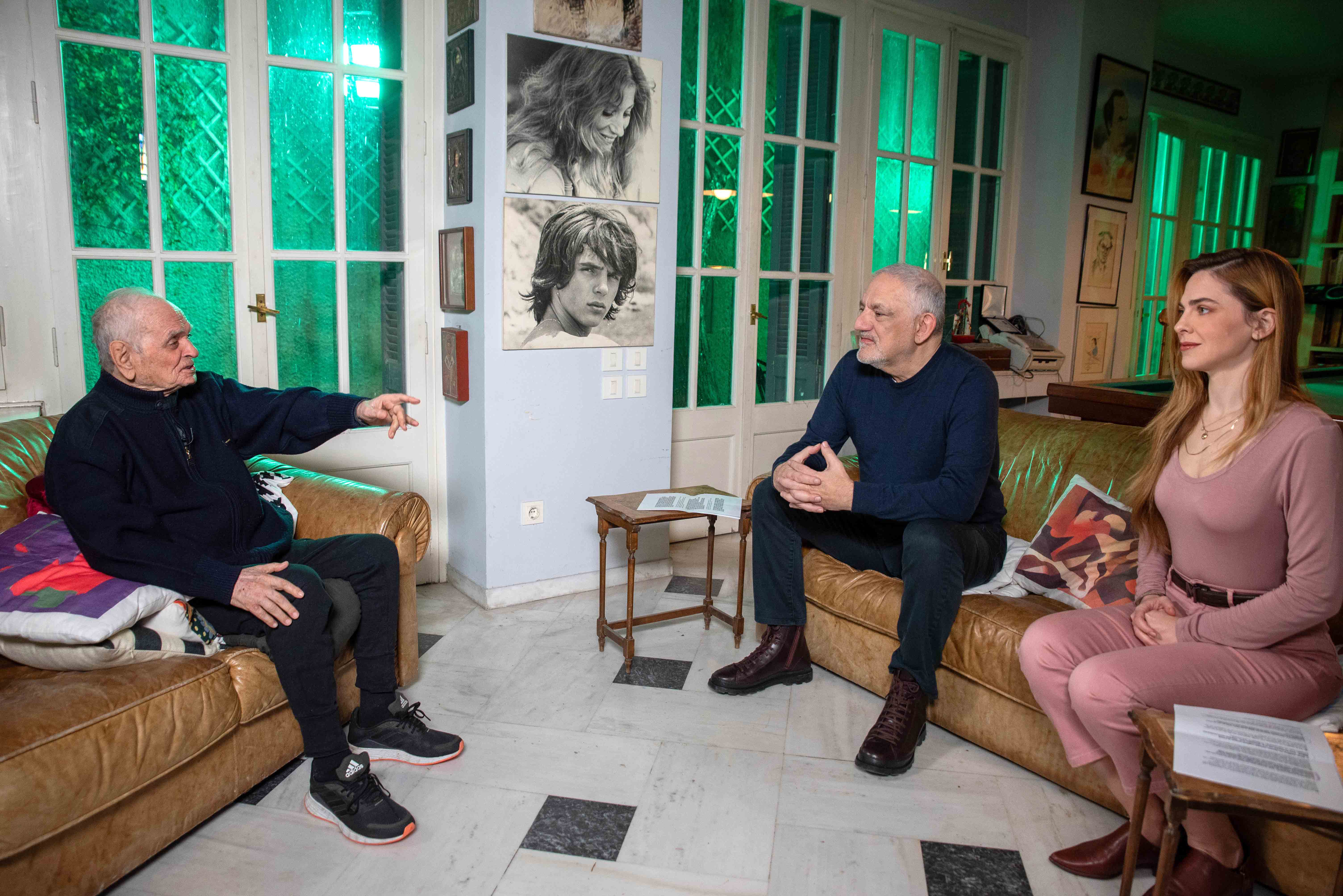 Το «Μουσικό κουτί» του Λευτέρη Παπαδόπουλου με τους Γιώργο Νταλάρα, Δημήτρη Μπάση και Μελίνα Κανά – Δείτε 4 βίντεο