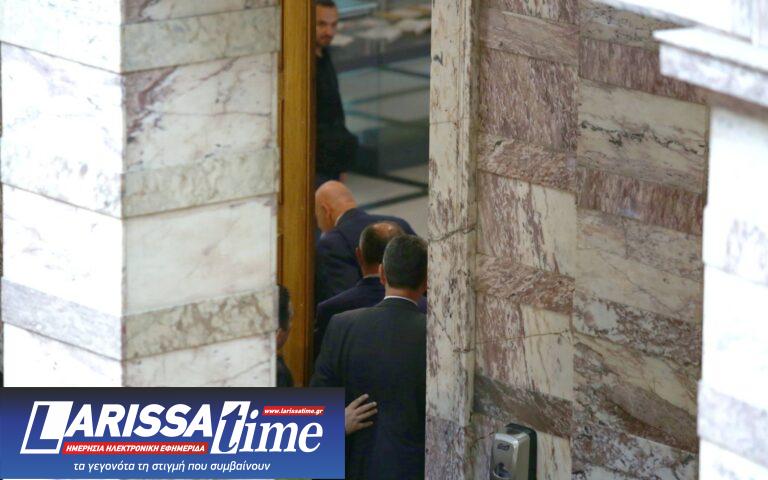 Ο πρώην «Σπαρτιάτης» Φλώρος γρονθοκόπησε τον Γραμμένο της Ελληνικής Λύσης