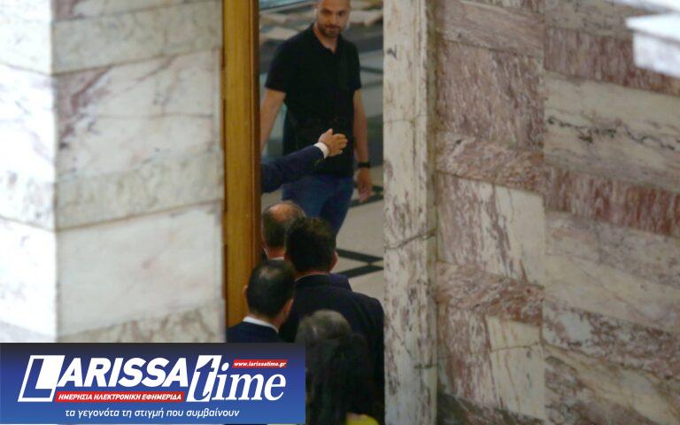 Τασούλας για Φλώρο: Δεκαπενθήμερη αποβολή από το Κοινοβούλιο – Αίτημα για άρση ασυλίας