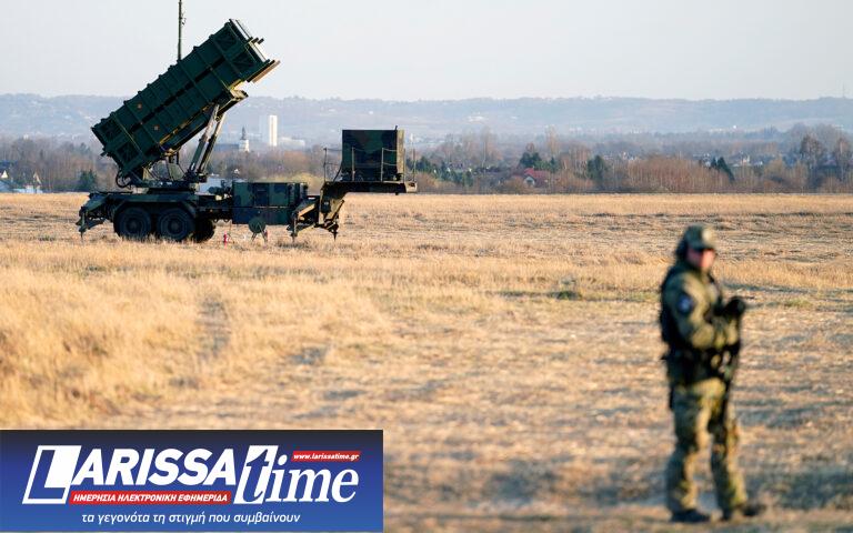 FT: Υπό έντονη πίεση Ελλάδα και Ισπανία για αποστολή συστημάτων αεράμυνας στο Κίεβο