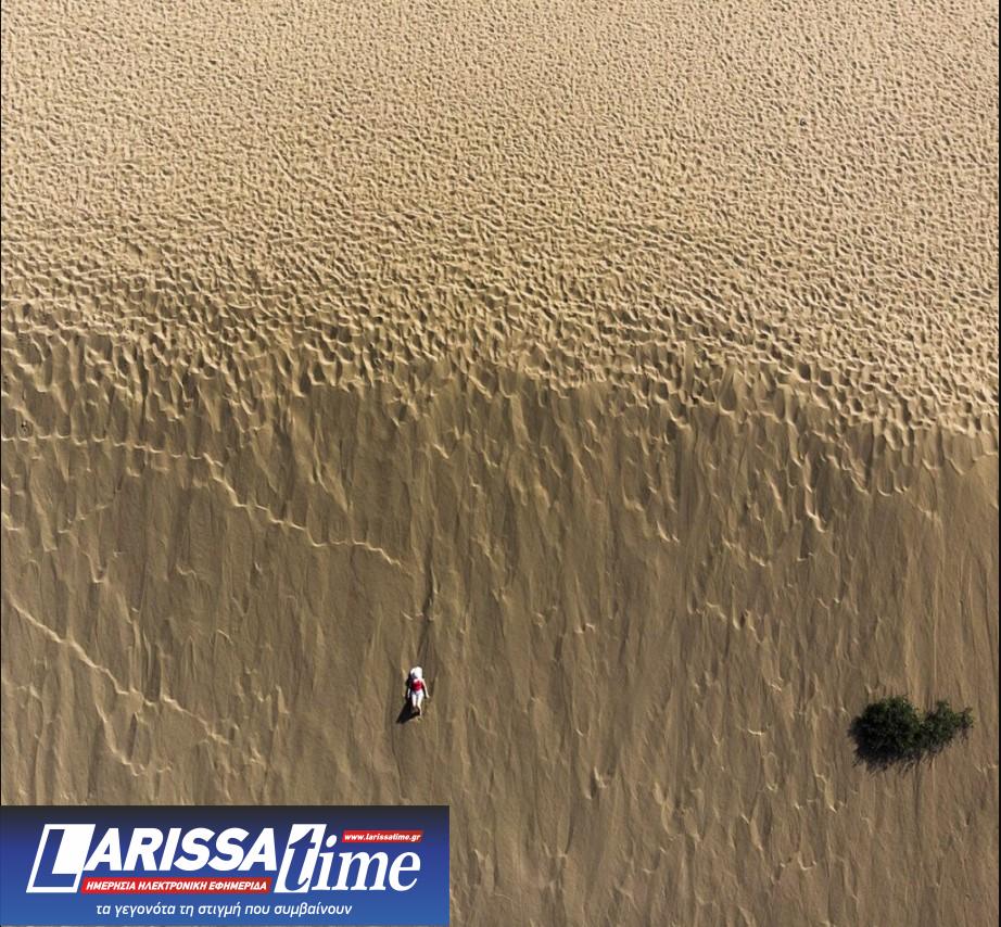 “Ελεύθερη ροή: Ένα βλέμμα στη Λήμνο”: Έκθεση με έργα του Χρ. Δημητρίου στον Χώρο Τέχνης Ώχρα Μπλε