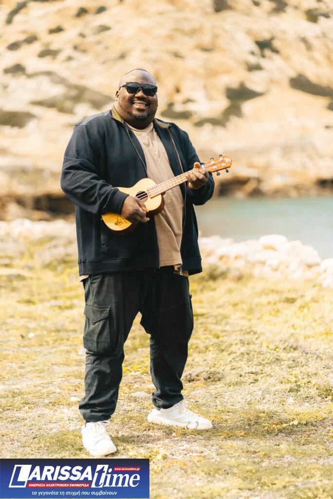 «Φτάσαμε»: Ο Ζερόμ Καλούτα ταξιδεύει στη μοναδική σε φυσική ομορφιά Κάρπαθο