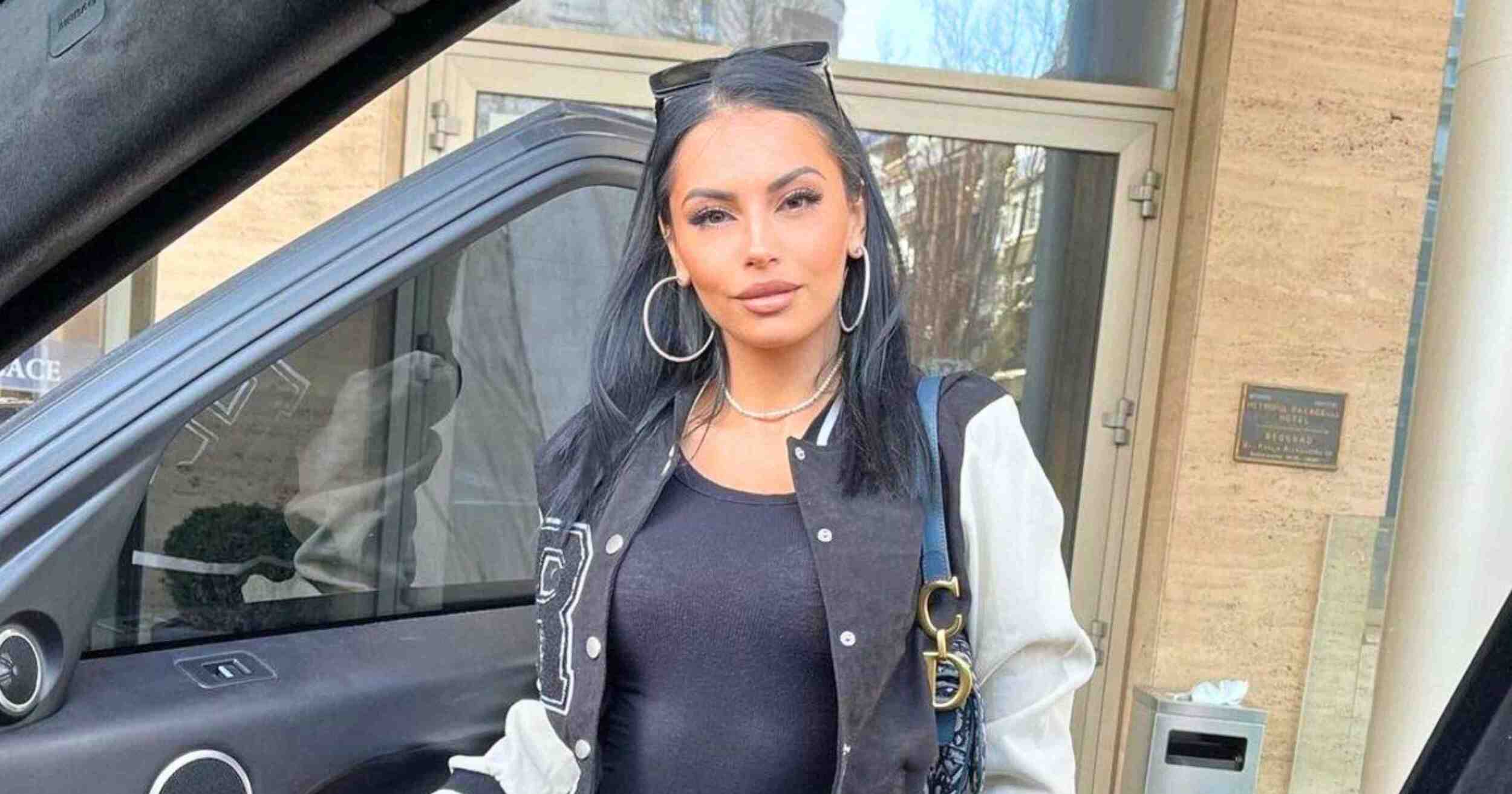 Έξαλλη η Δήμητρα Αλεξανδράκη 