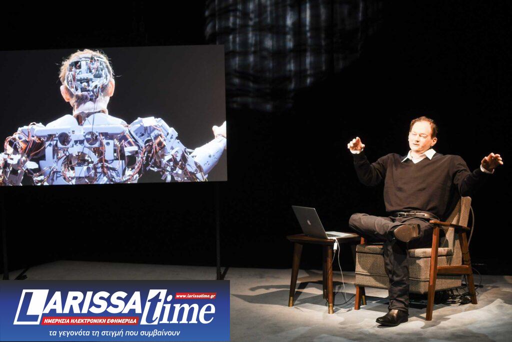 Μπορούν οι μηχανές να μας προβλέψουν; Το 20ο Athens Digital Arts Festival παρουσιάζει την παράσταση των Rimini Protokoll “Uncanny Valley”