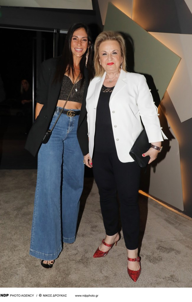 Ανθή Βούλγαρη εμφάνιση 