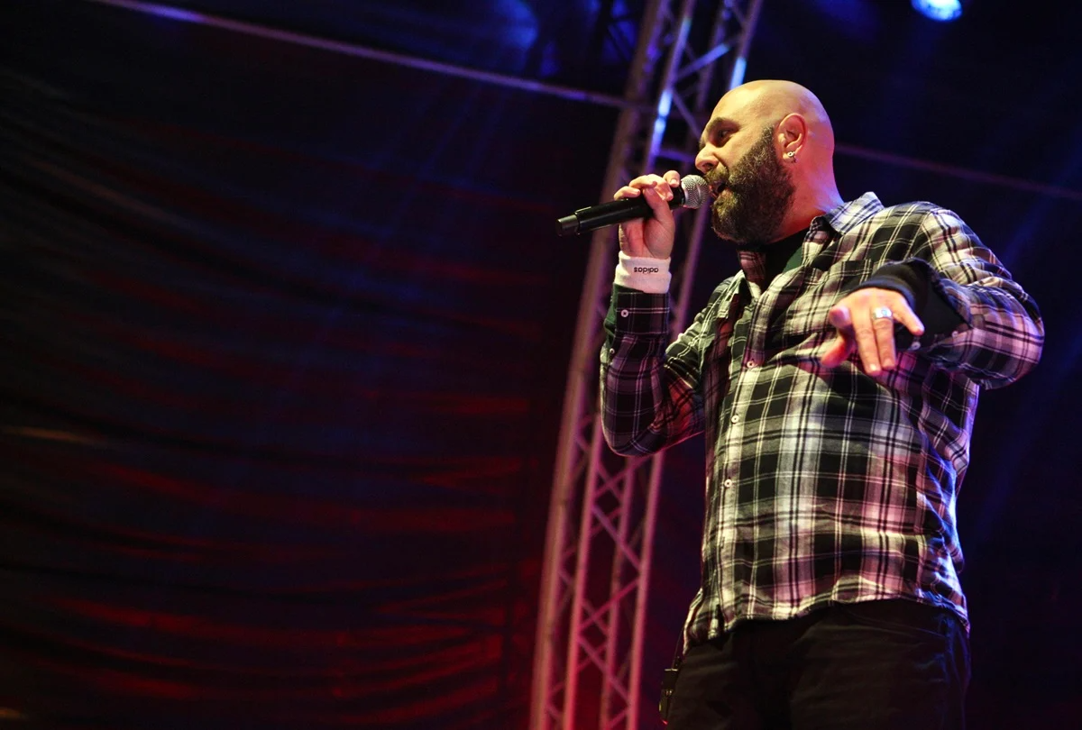 Έξαλλος ο Μιχάλης Κουινέλης 