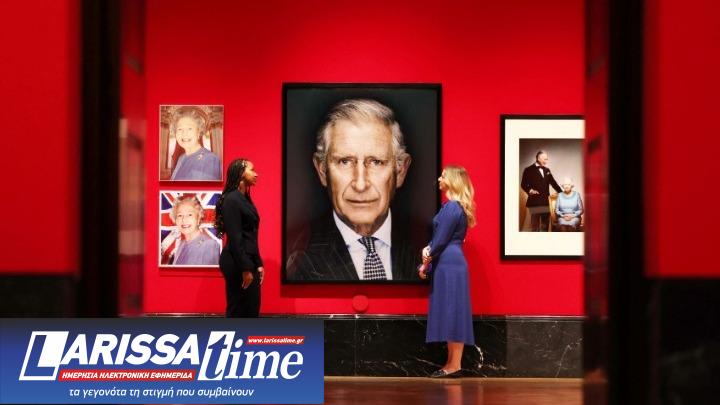 Βρετανία: Πορτρέτα της βασιλικής οικογένειας σε έκθεση στο Λονδίνο