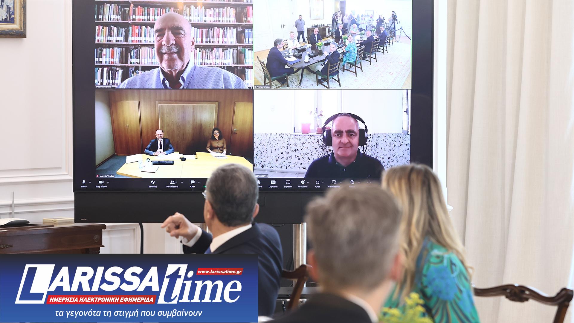 Συνάντηση Μητσοτάκη με τους νέους ευρωβουλευτές της Ν.Δ. στο Μαξίμου-1