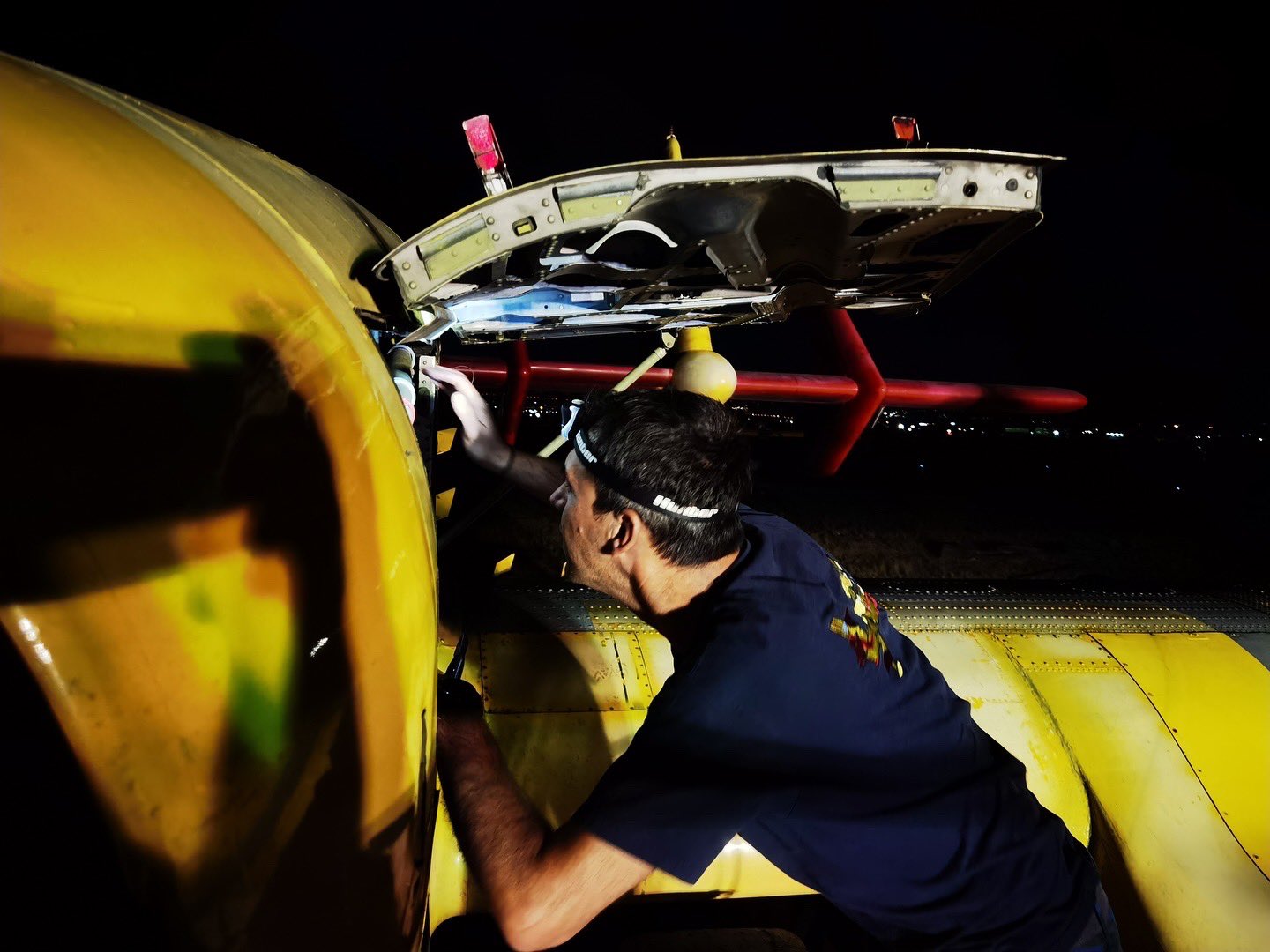 Πολεμική Αεροπορία- canadair