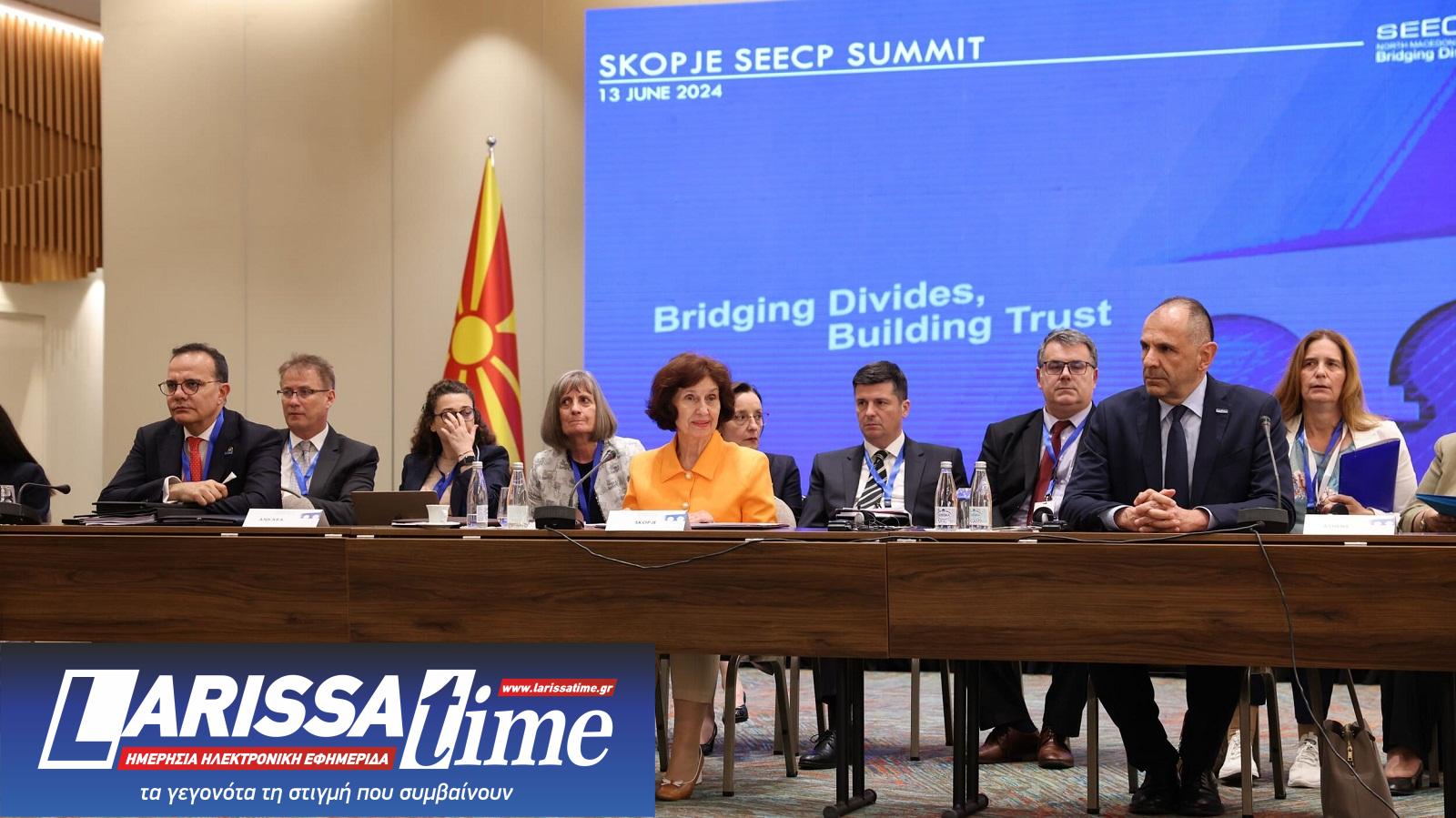 Πρόεδρος Βόρειας Μακεδονίας: «Δεν παραβιάζω το Σύνταγμα αν δεν χρησιμοποιώ το όνομα που προβλέπει»-1