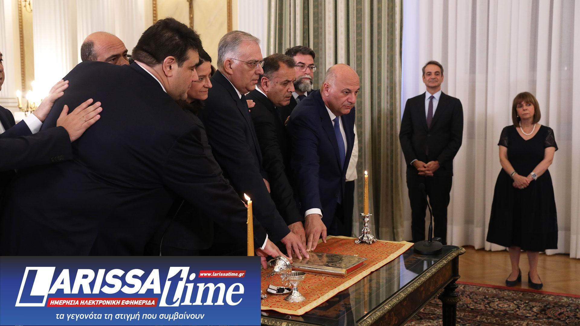 Ανασχηματισμός: Τα μυστικά των έντεκα αλλαγών-1