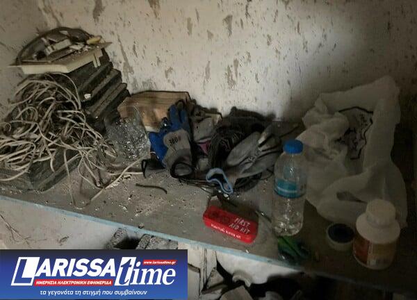 ΕΛΑΣ: Καρέ καρέ η στιγμή που η αστυνομία μπαίνει μέσα στις καταλήψεις σε Εξάρχεια και Άγιο Παντελεήμονα