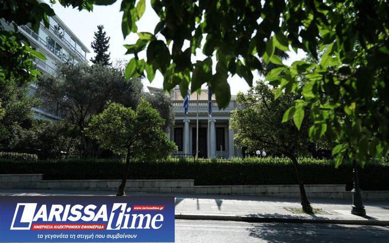 Θεωρείο: Οι «αντάρτες» και η πρόσκληση