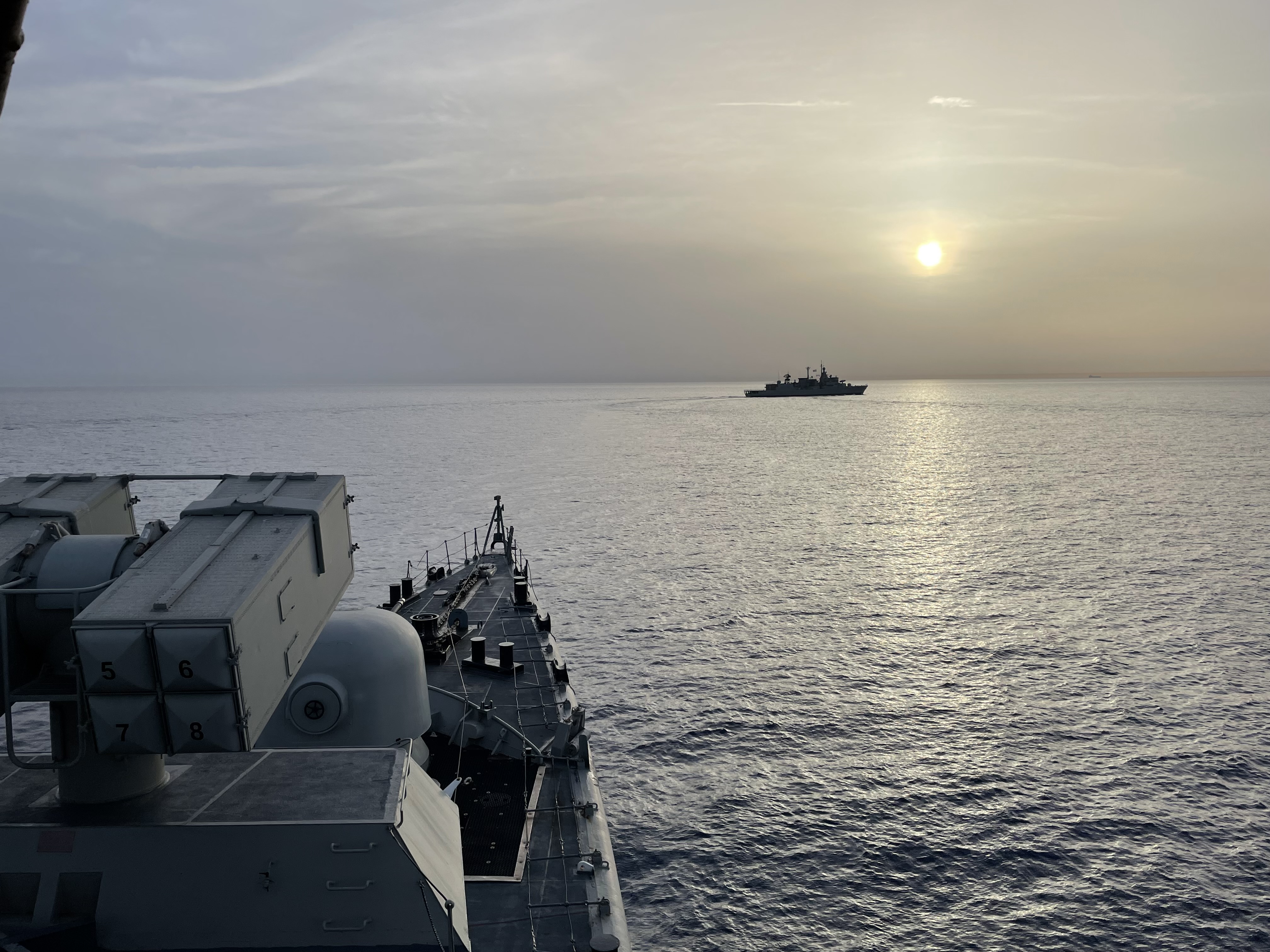 48 ώρες στη φρεγάτα ΕΛΛΗ – Οι αποστολές, η ιστορία και η ζωή στο πολεμικό πλοίο-13