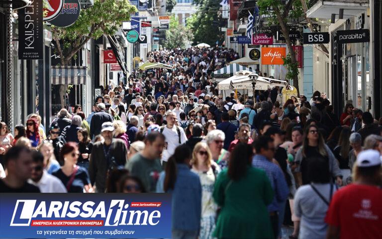 Δημοσκόπηση: Το 65% θεωρεί πως η Ελλάδα έχει «λάθος κατεύθυνση»