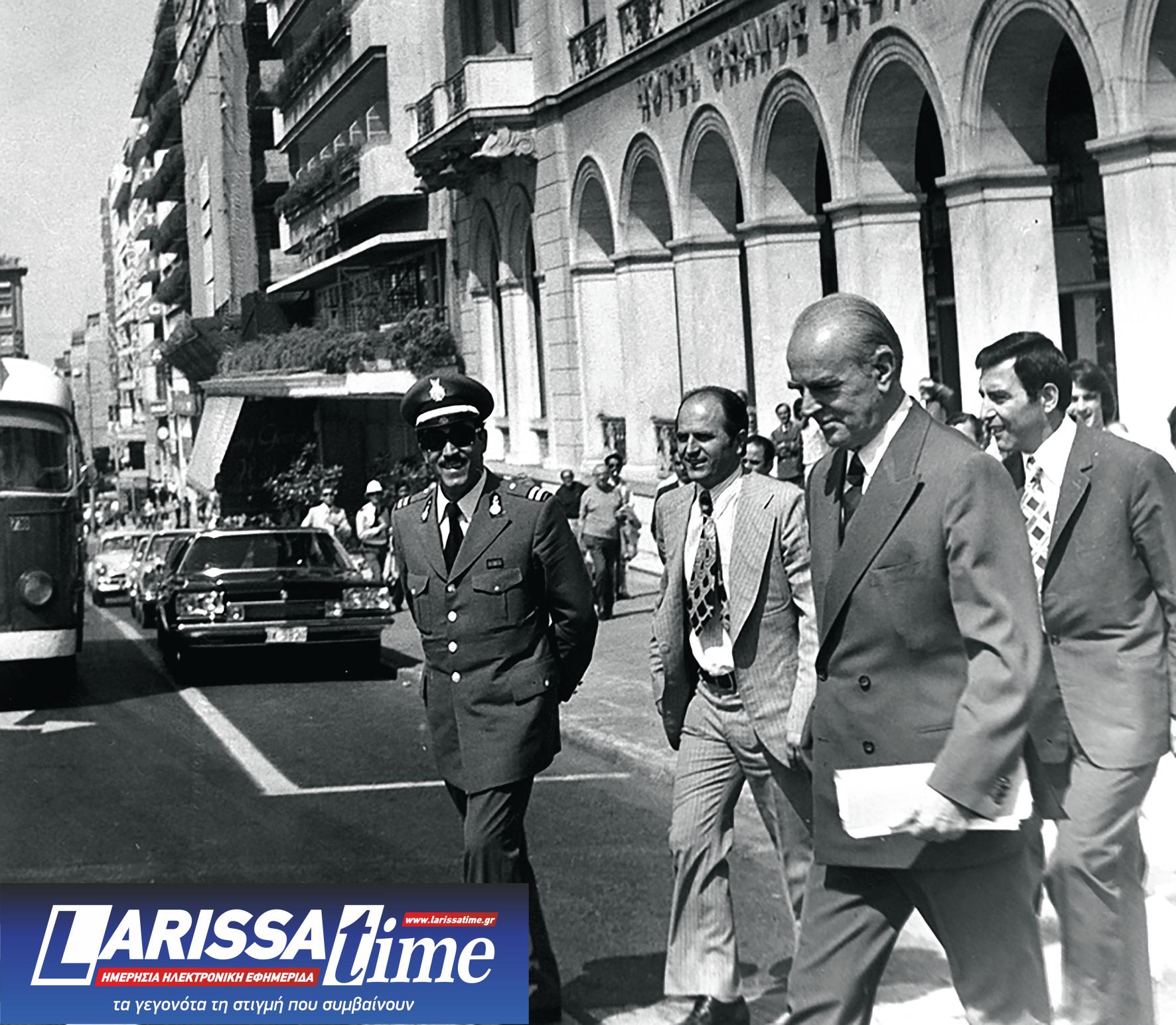 «Απέξω ο κόσμος να γιορτάζει για την έλευση του Καραμανλή και της δημοκρατίας, κι εγώ στο συνοδευτικό της ασφάλειας να ακούω ύβρεις και απειλές»-5