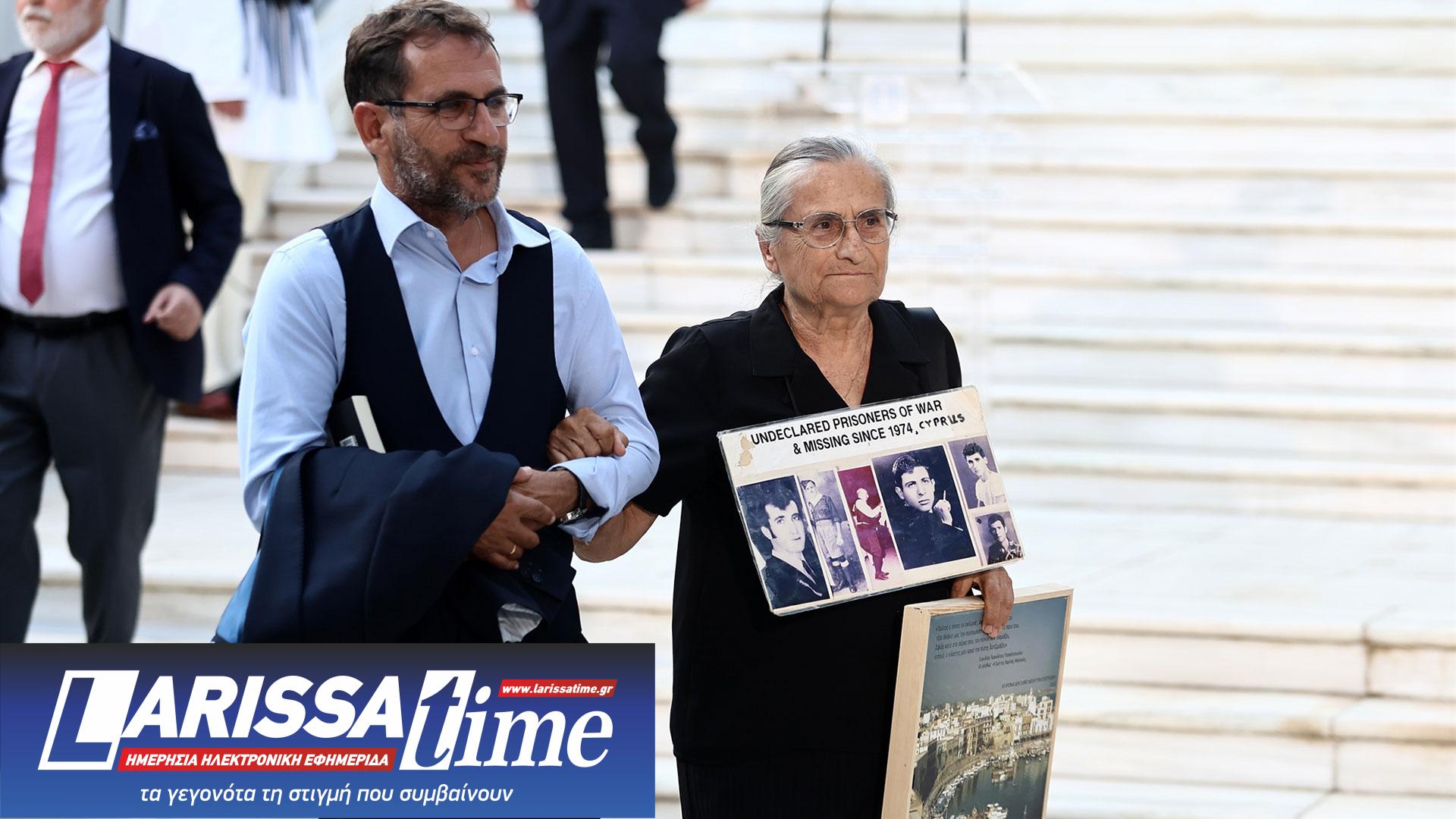 Γιορτή για τη Δημοκρατία με τρία μηνύματα-2