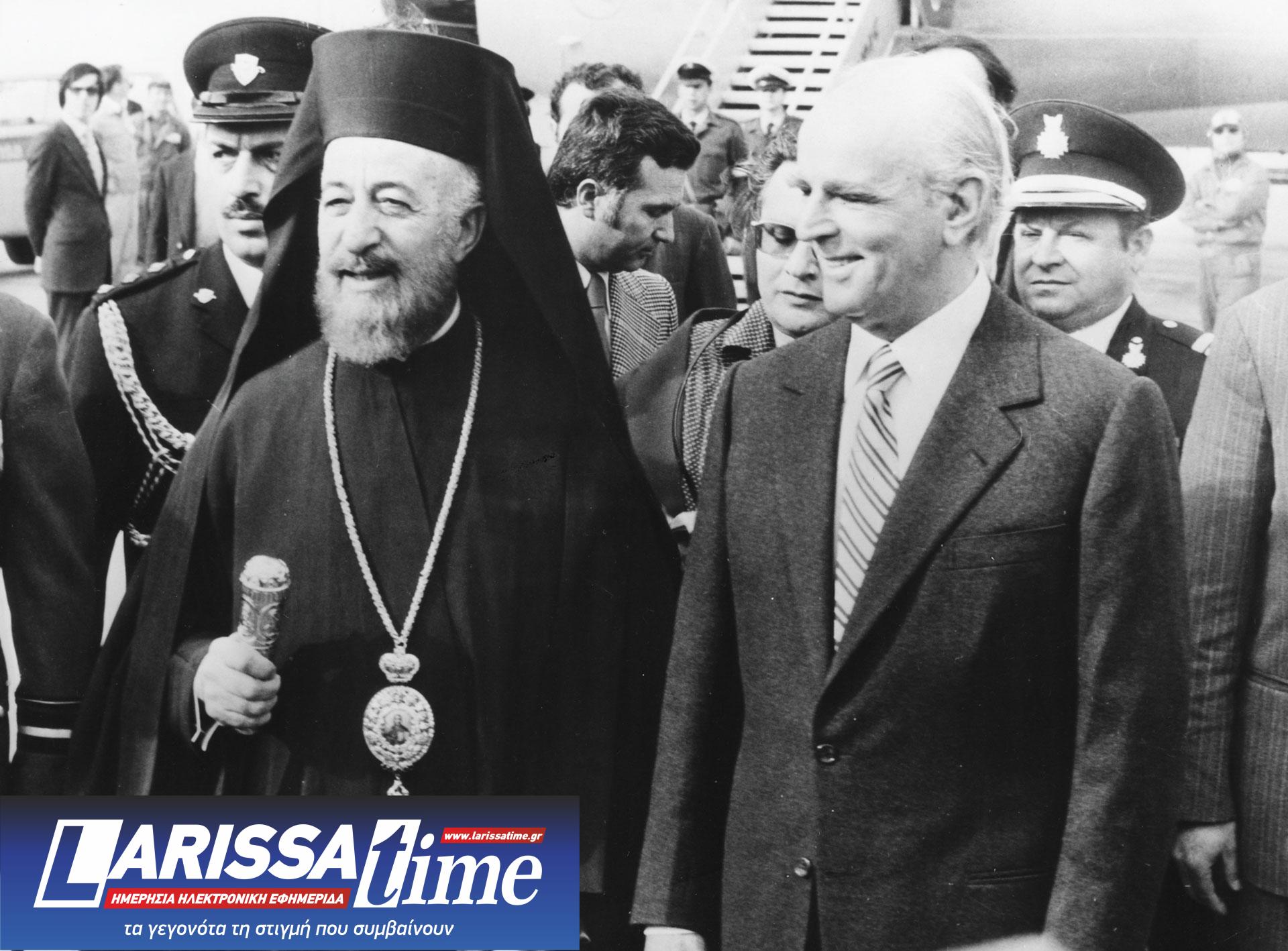 «Απέξω ο κόσμος να γιορτάζει για την έλευση του Καραμανλή και της δημοκρατίας, κι εγώ στο συνοδευτικό της ασφάλειας να ακούω ύβρεις και απειλές»-7