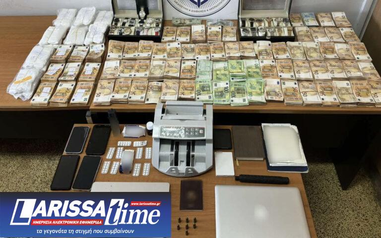 «Θα ’ρθω με το Υγειονομικό για έλεγχο»: Οι διάλογοι που «καίνε» το κύκλωμα εκβιαστών