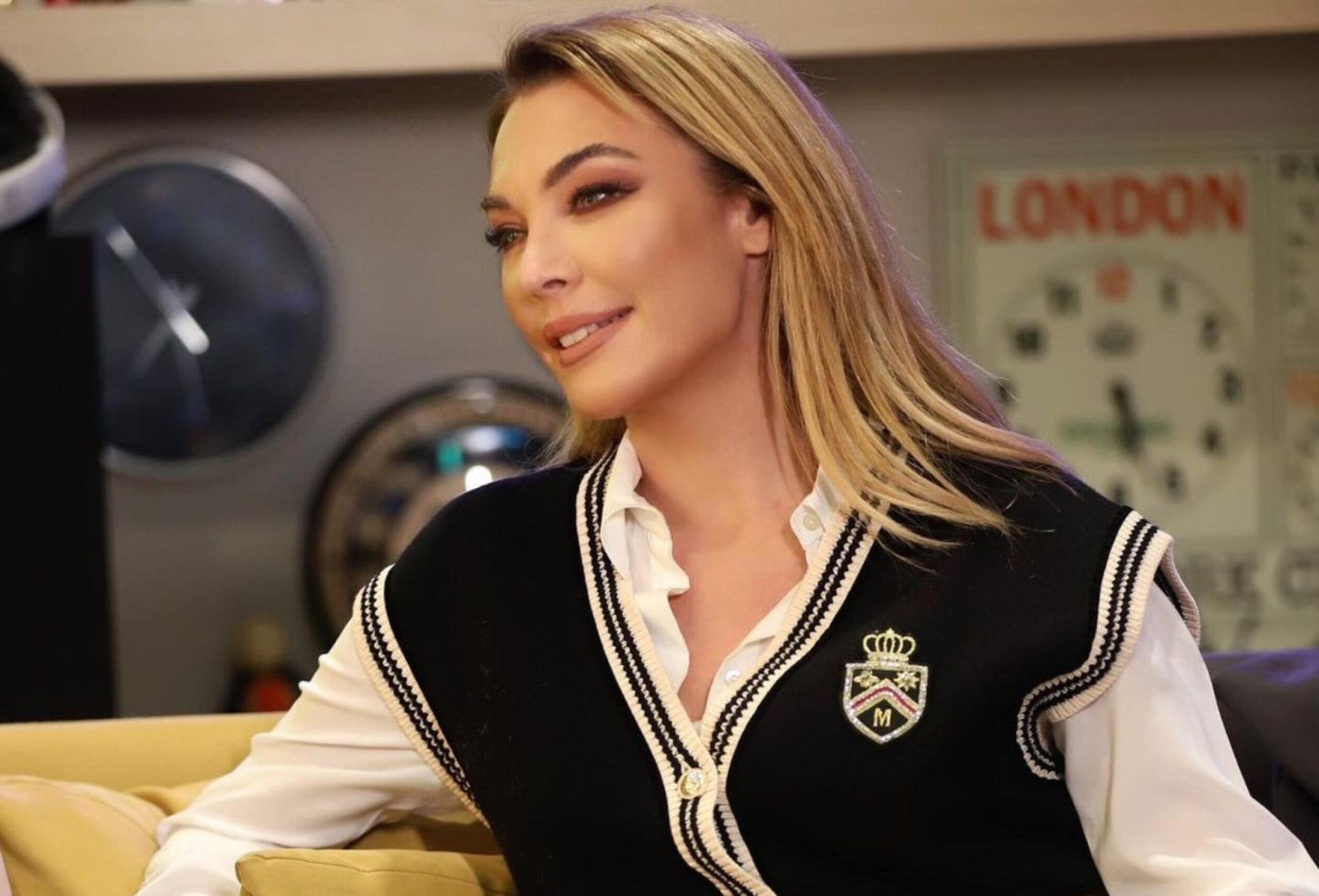 Πανέμορφη είναι η Τατιάνα Στεφανίδου στα 54 χρόνια της