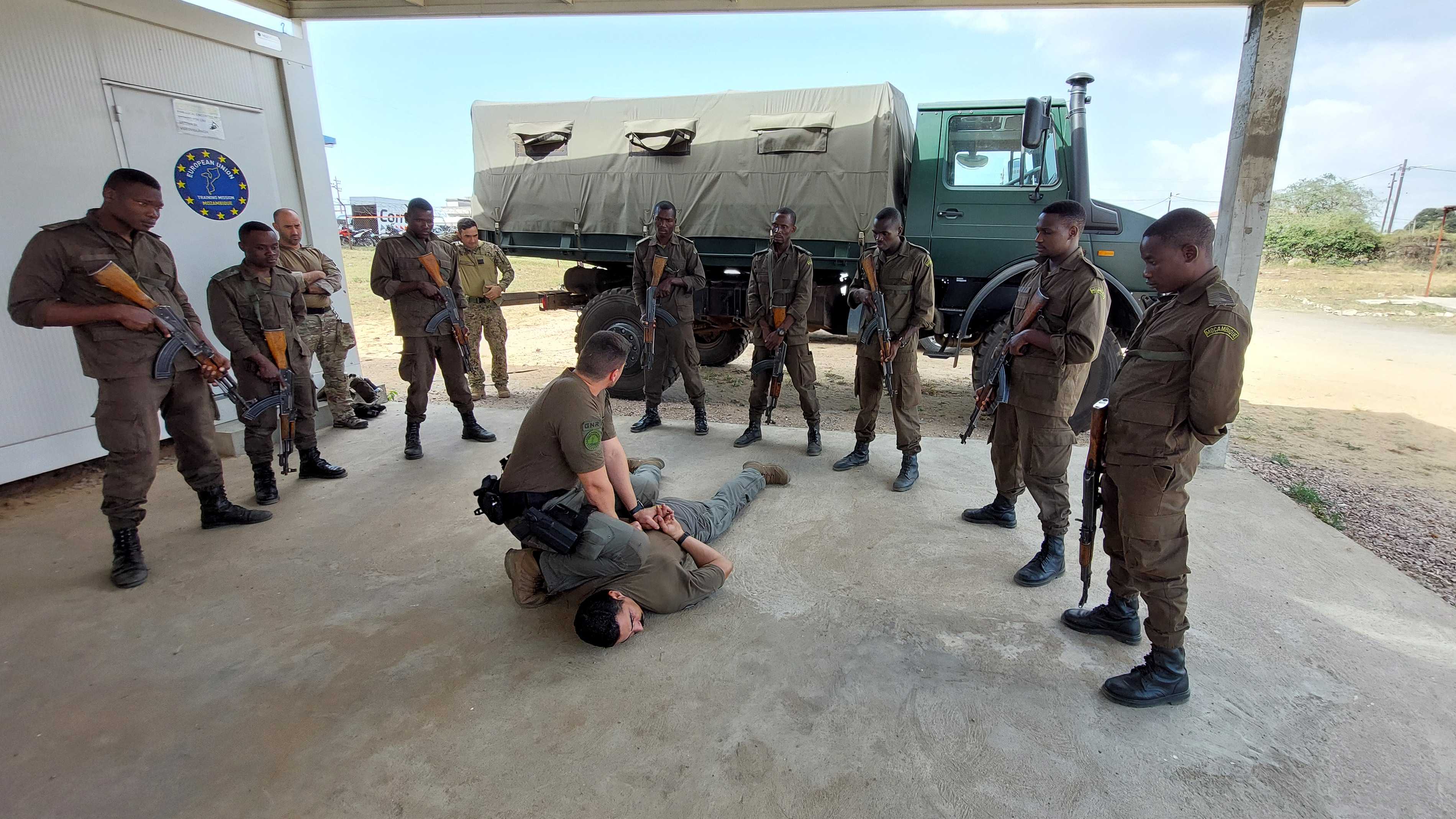 Αναβαθμίζεται η ελληνική στρατιωτική παρουσία στη Μοζαμβίκη-3
