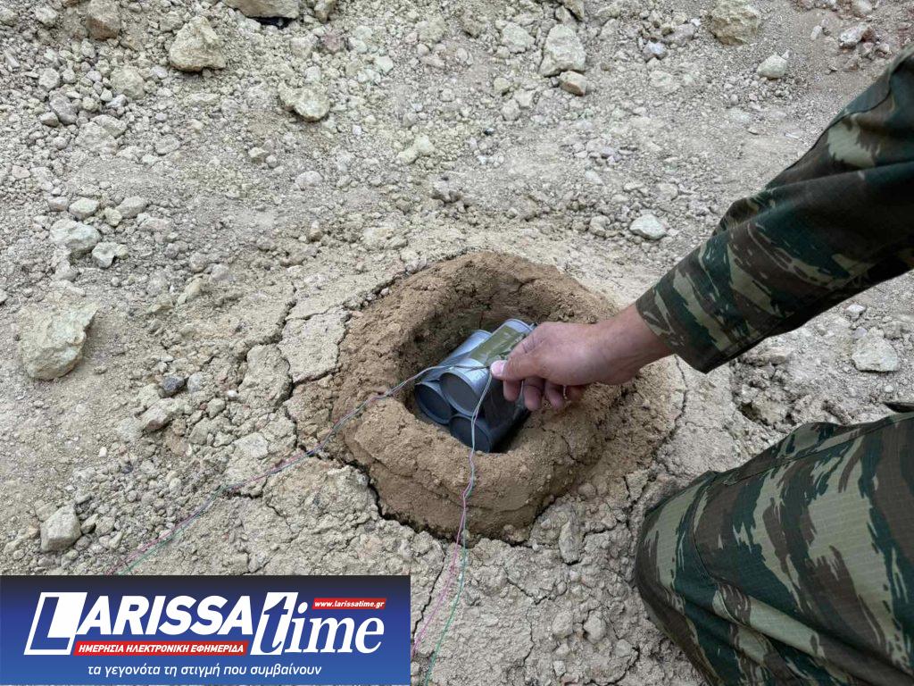 Πυροτεχνουργοί τοποθέτησαν εκρηκτικά πάνω στη βόμβα (ΑΠΕ-ΜΠΕ)