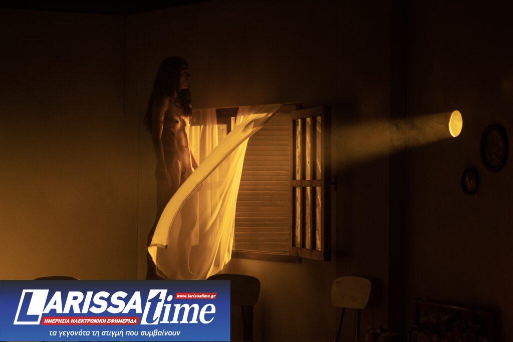 Η παράσταση που υμνήθηκε από κοινό και κριτικούς έρχεται στην Κεντρική Σκηνή του Κτηρίου Τσίλλερ