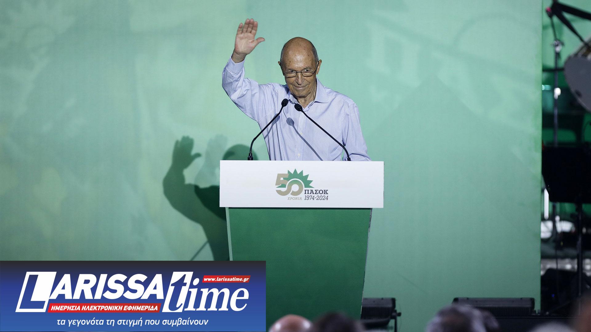 «Το ΠΑΣΟΚ είναι εδώ, ενωμένο, δυνατό»-1