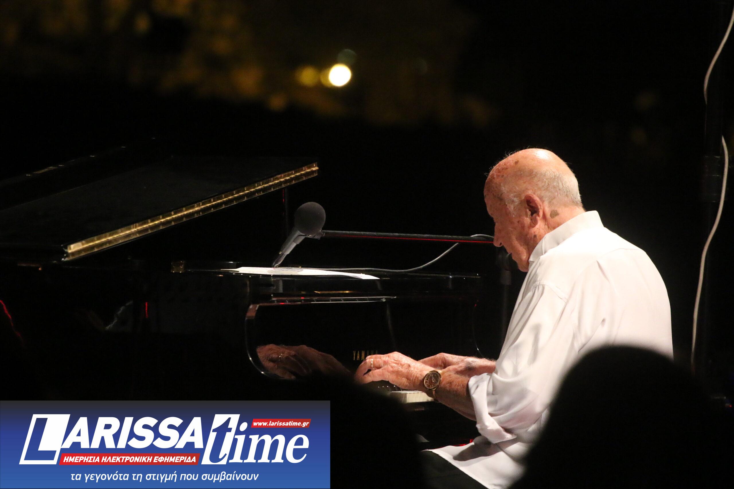 Μίμης Πλέσσας