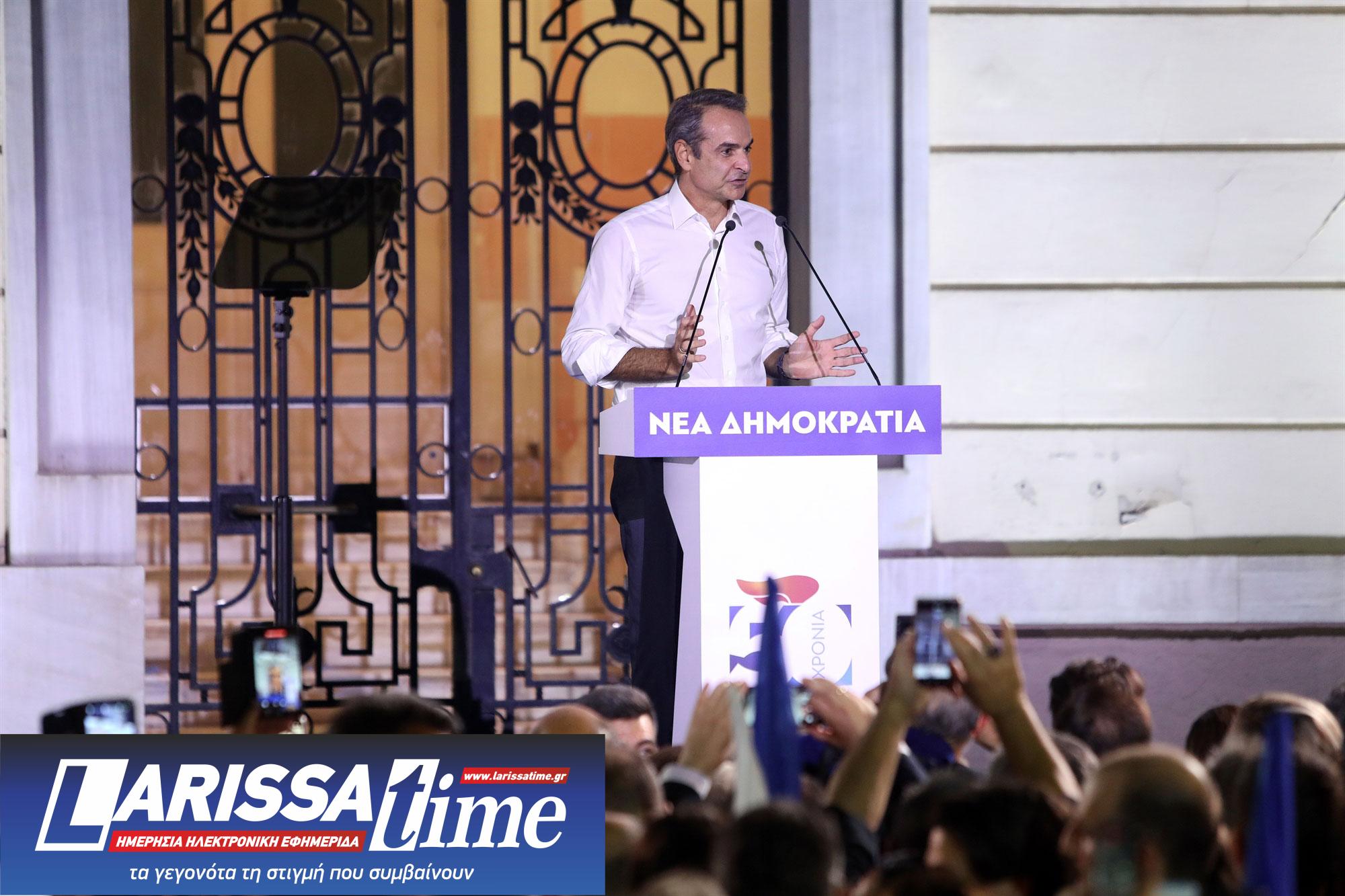 Νέα Δημοκρατία: Γενέθλια με ηχηρές απουσίες-1