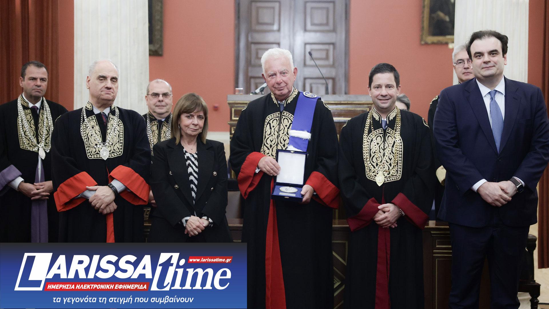 Παν. Πικραμμένος: Αναγορεύθηκε επίτιμος διδάκτορας της Νομικής Αθηνών-1