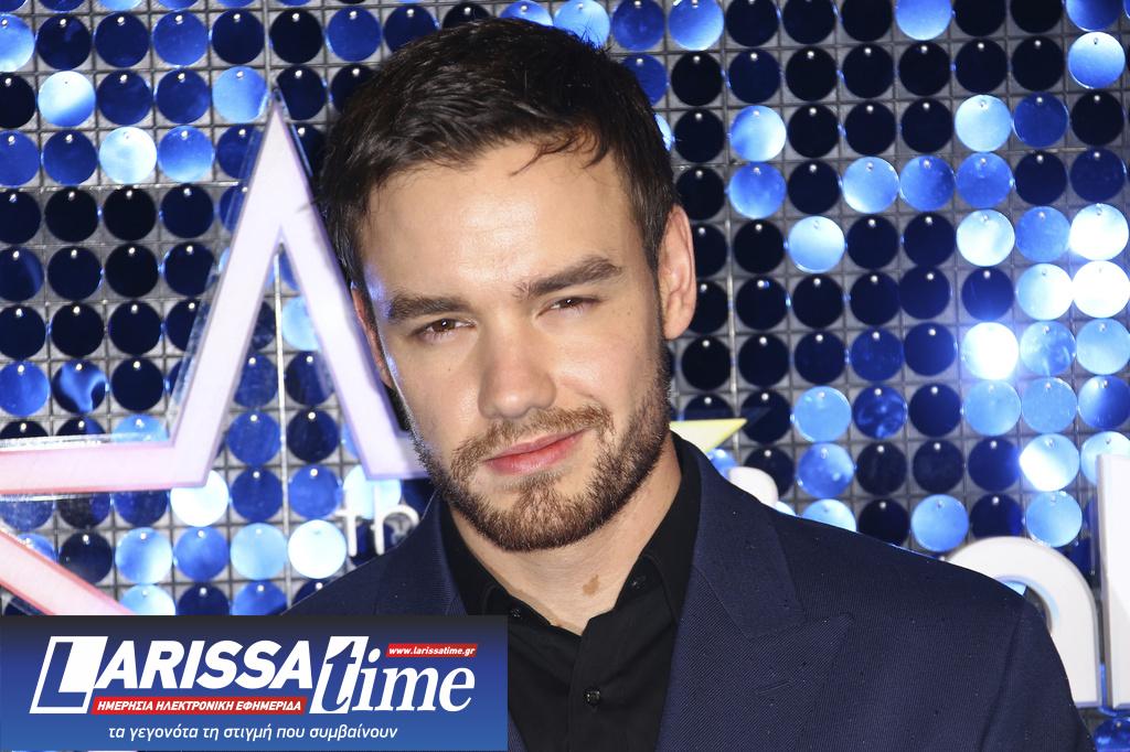 Πληροφορίες ότι η σορός του Λ. Πέιν μεταφέρεται από το βρετανικό νεκροταφείο στο Μπουένος Άιρες στον δρόμο για το αεροδρόμιο