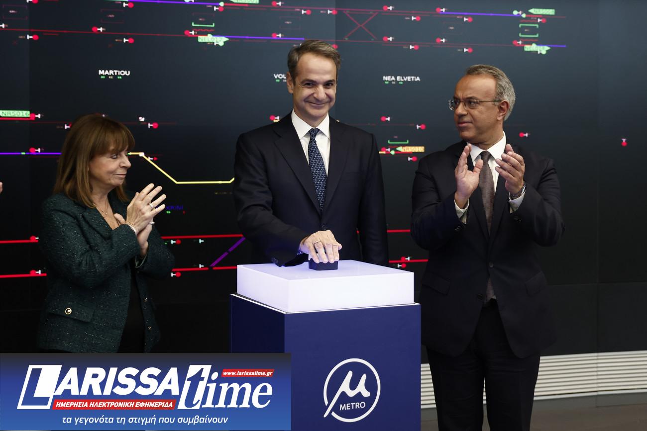 Η στιγμή που ο Κυριάκος Μητσοτάκης πατά το κουμπί για την έναρξη του Μετρό Θεσσαλονίκης