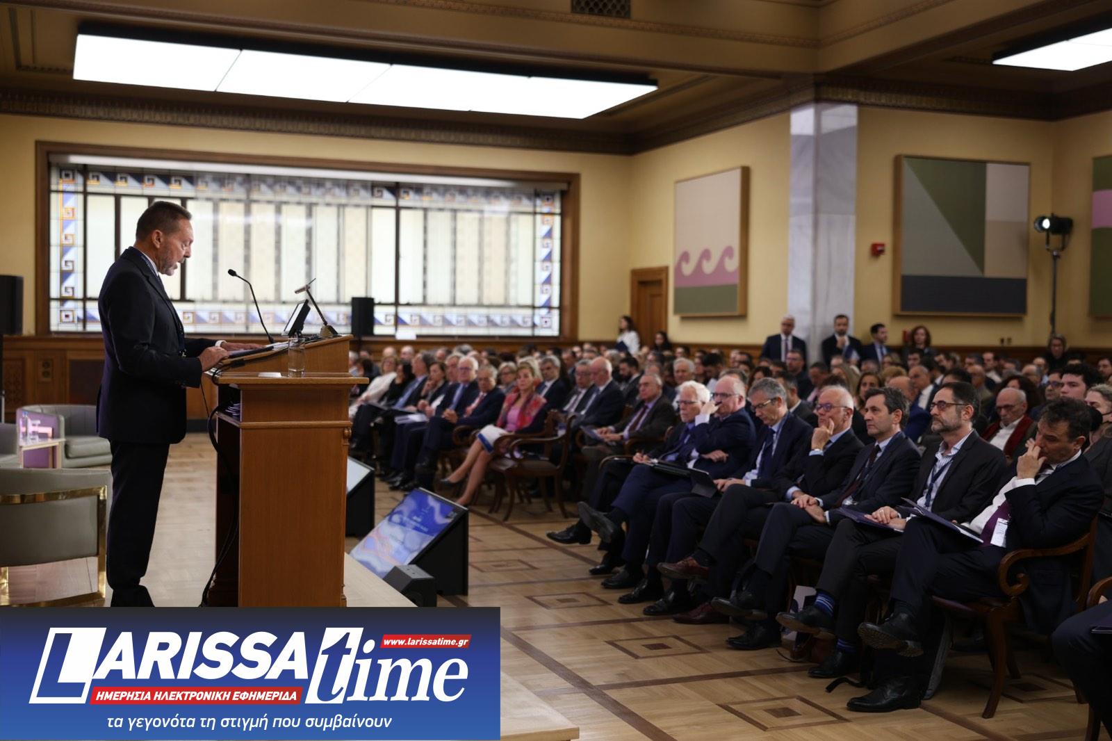 Γιάννης Στουρνάρας