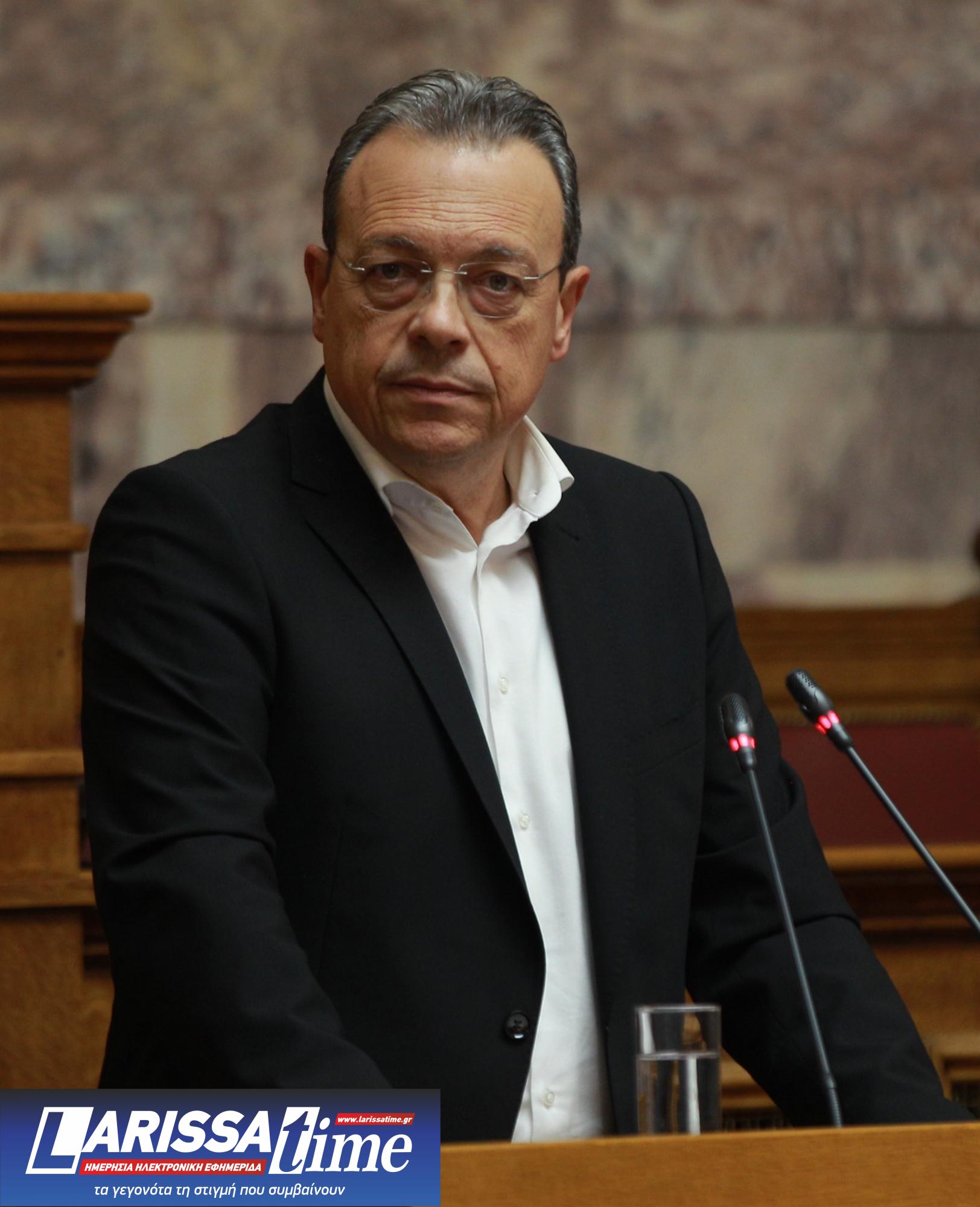 Εντός και Εκτός: Η Ελλάδα παραμένει στη Δαμασκό-1