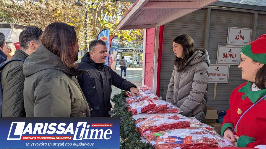 27122024 dl periptero santa walk2