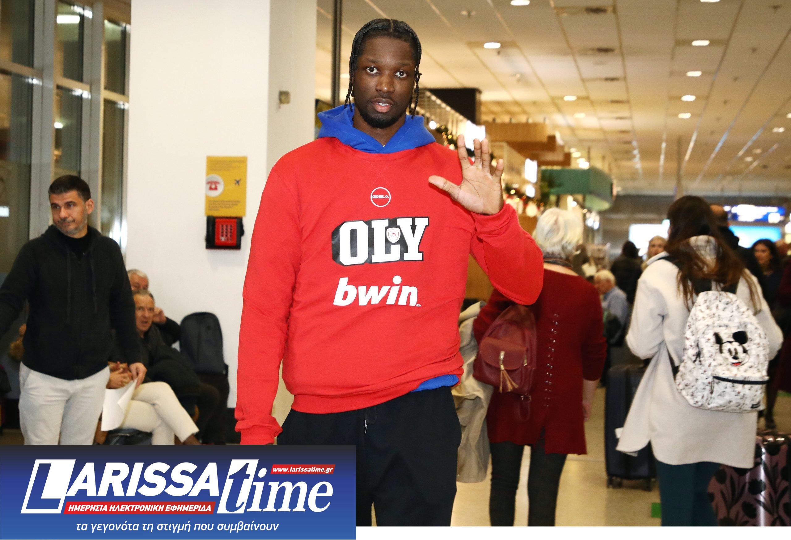 Νέιθαν Μενσά Ολυμπιακός