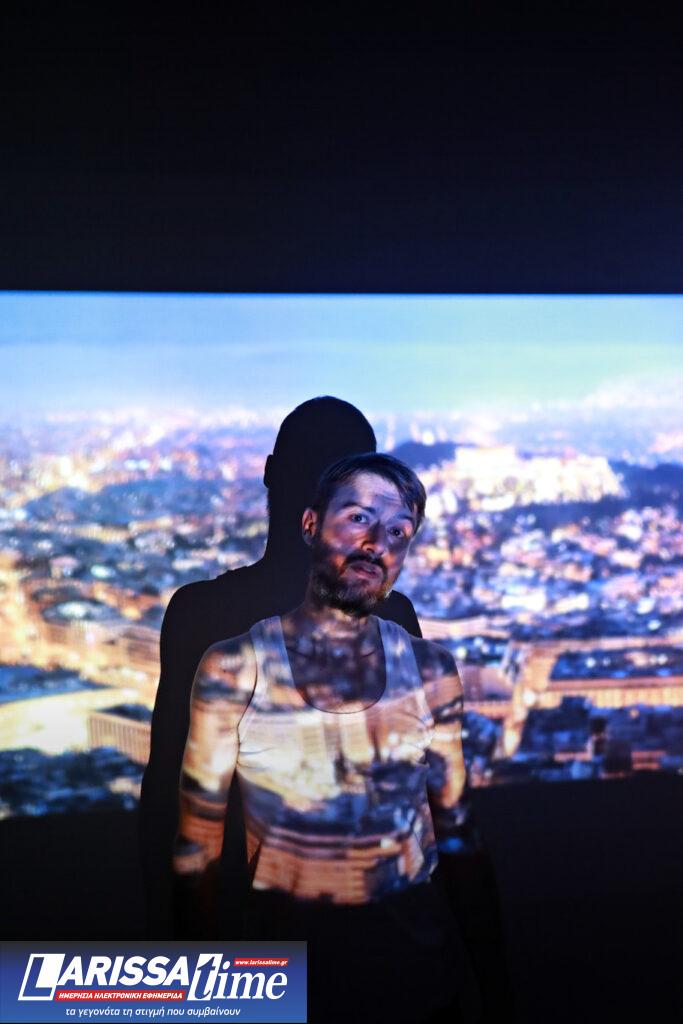 «Όταν» – Μια σκηνική αλληγορία βασισμένη στα διηγήματα του Ευθύμη Φιλίππου σε σκηνοθεσία της Νατάσας Παπανδρέου