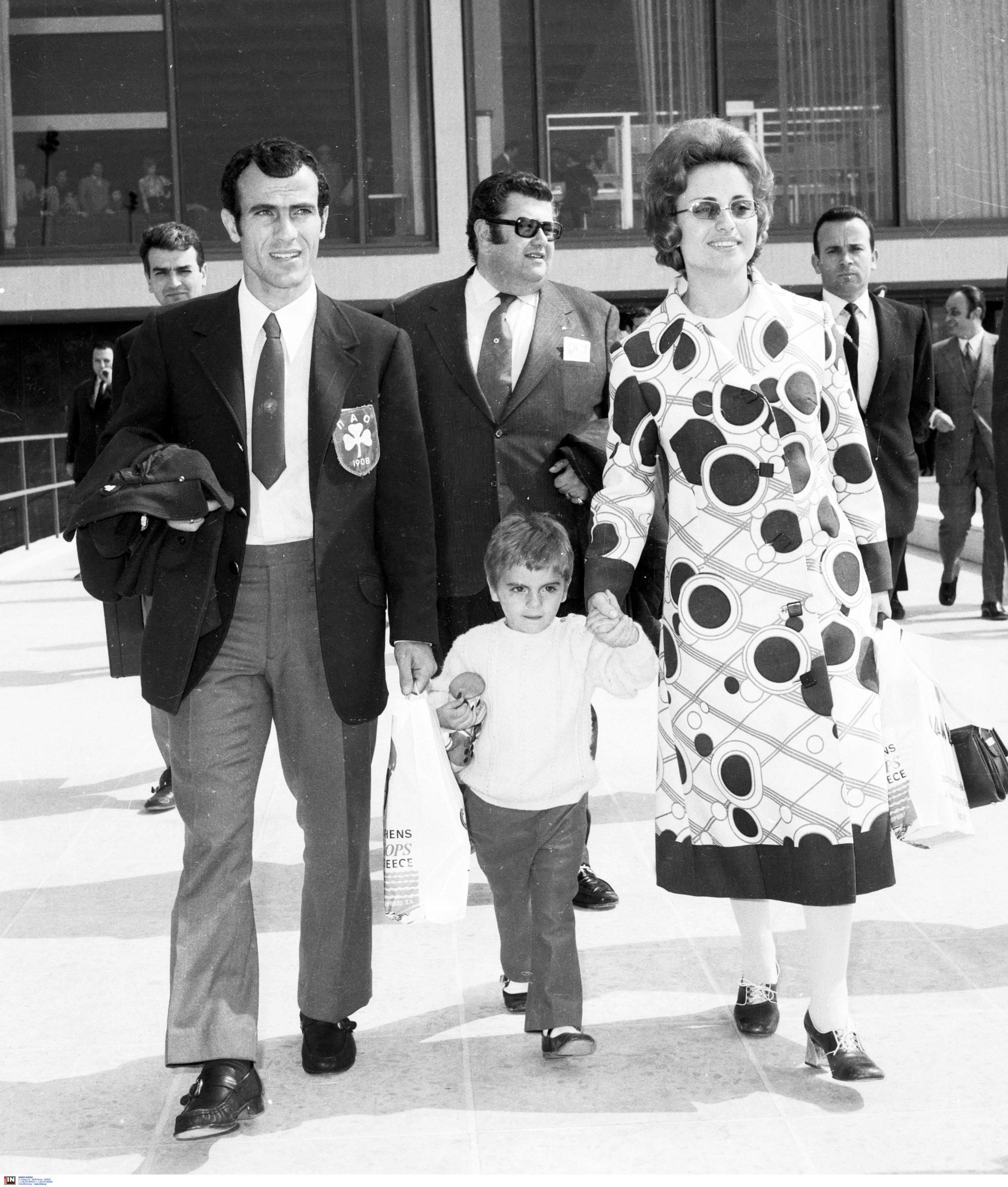 Μίμης Δομάζος - Βίκυ Μοσχολιού