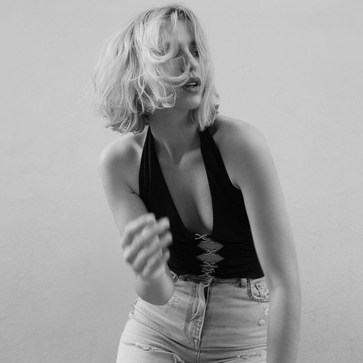 Η Ίλντα Κρόνι μοιάζει με τη Βίκυ Καγιά 