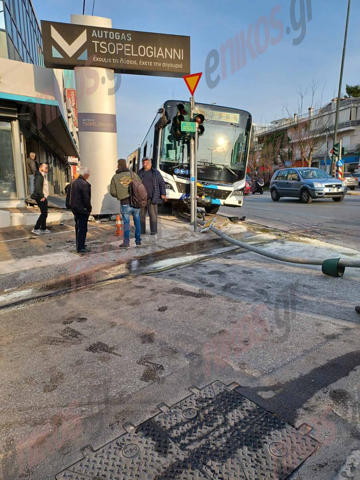 Μεσογείων, Τροχαίο, Λεωφορείο