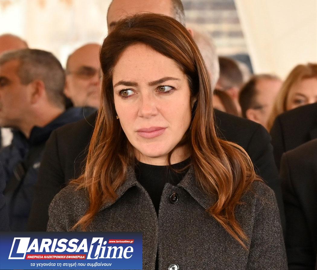 Εντός και Εκτός: «Φάροι ελευθερίας που φωτίζουν τα νησιά του Αιγαίου»-1