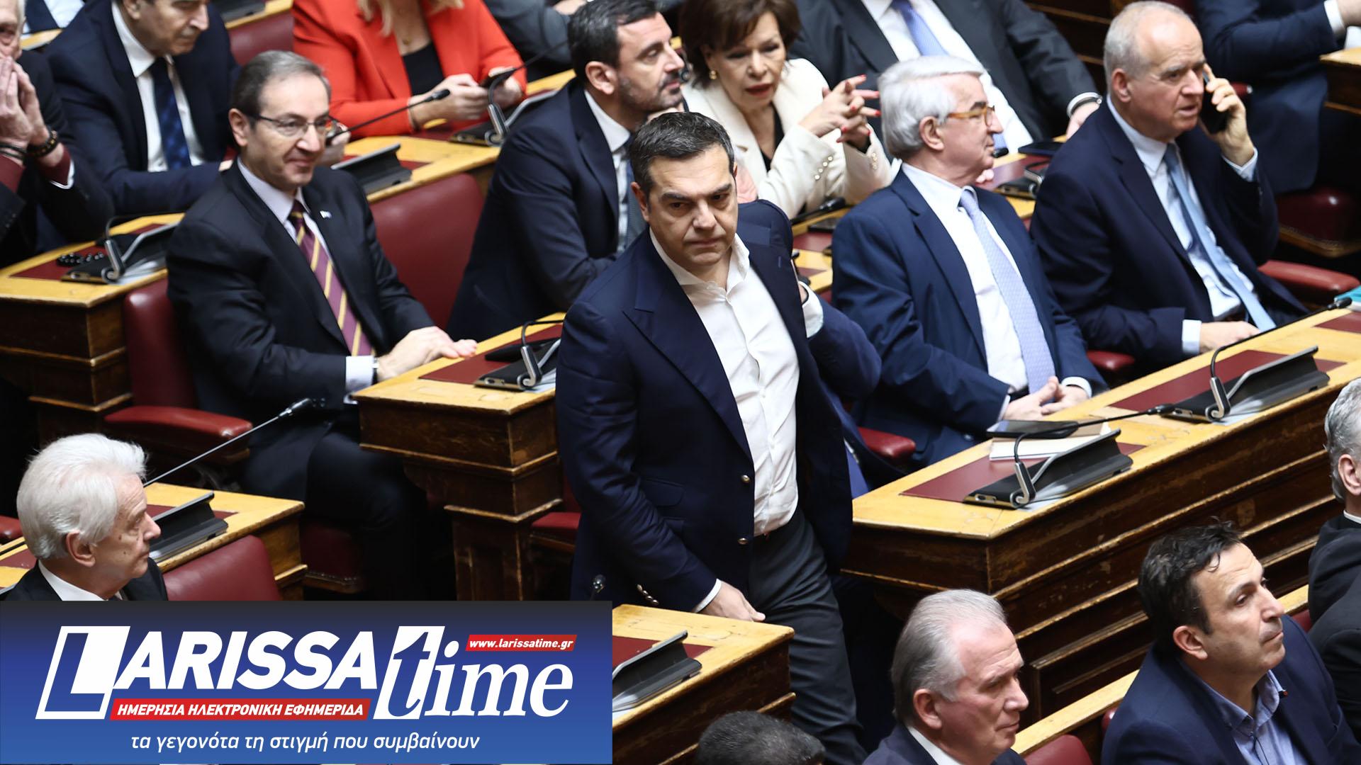 Βουλή: Πηγαδάκια, χαμόγελα και η «έξοδος» της Κωνσταντοπούλου – Στιγμιότυπα από την ψηφοφορία για εκλογή ΠτΔ-6