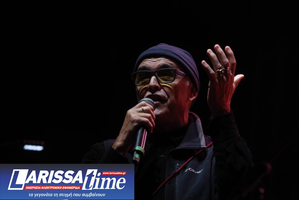 Συναυλία-αφιέρωμα στον Θάνο Μικρούτσικο: Χιλιάδες τραγούδησαν για «τις πιο όμορφες μέρες μας που δεν έχουμε ζήσει ακόμα»